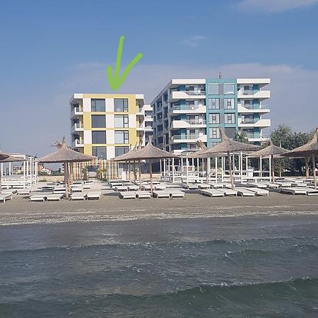 Constantinos Apartment Mamaia Nord Năvodari Esterno foto
