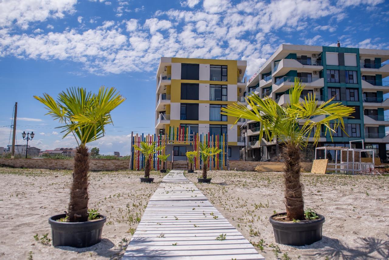 Constantinos Apartment Mamaia Nord Năvodari Esterno foto