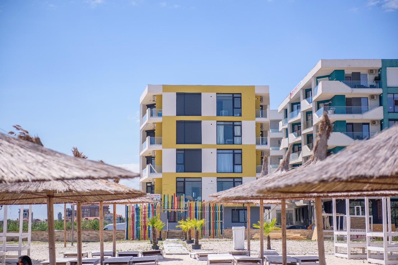 Constantinos Apartment Mamaia Nord Năvodari Esterno foto