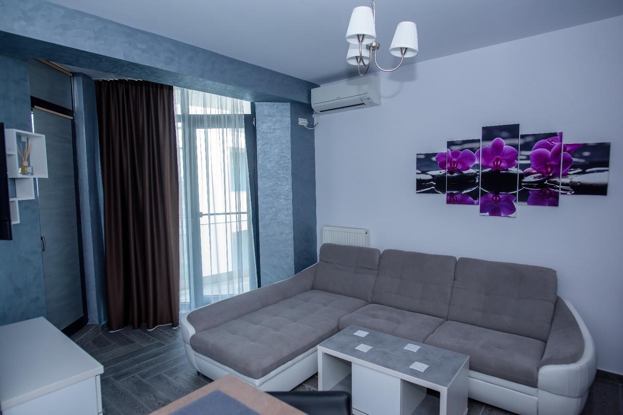 Constantinos Apartment Mamaia Nord Năvodari Esterno foto