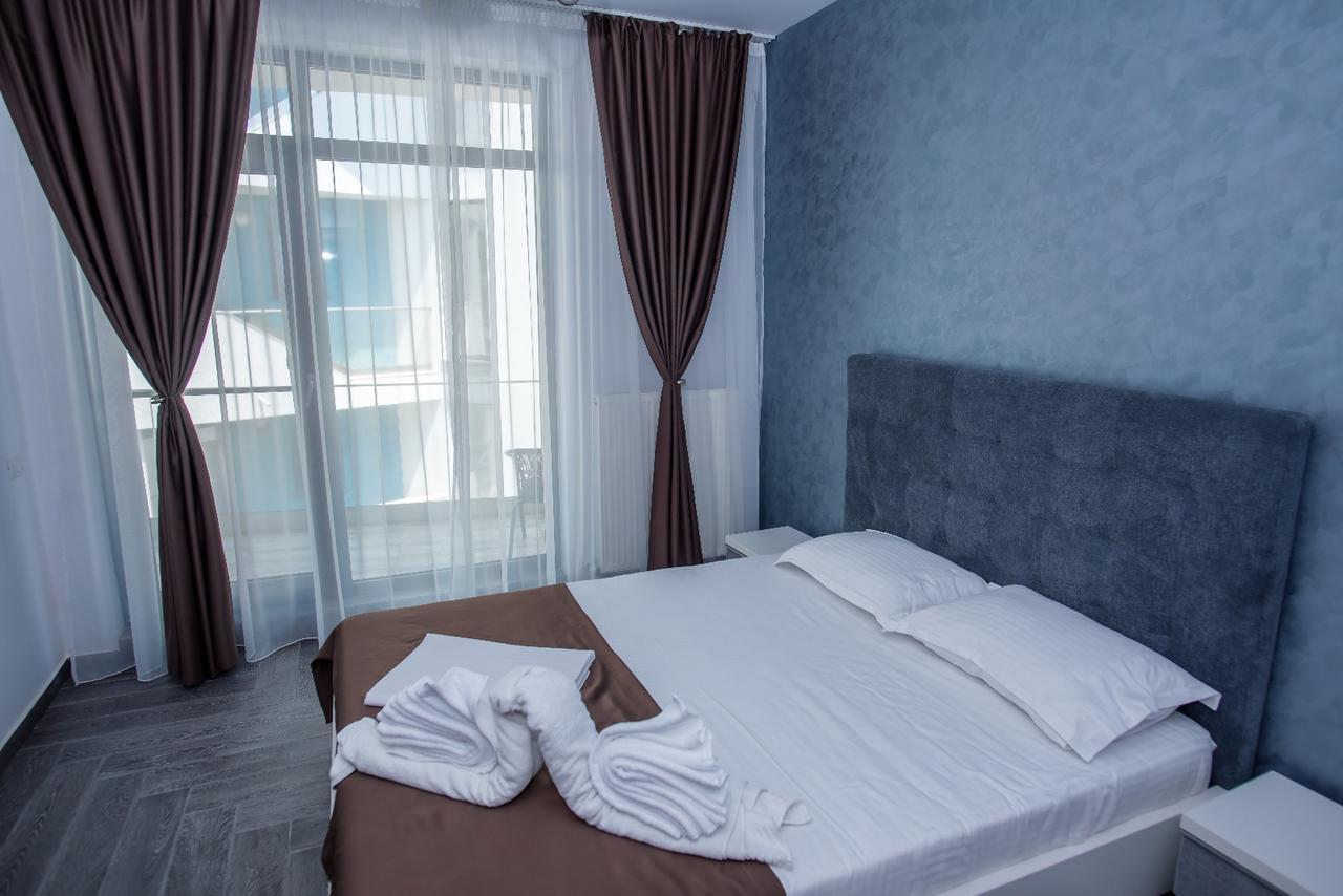Constantinos Apartment Mamaia Nord Năvodari Esterno foto